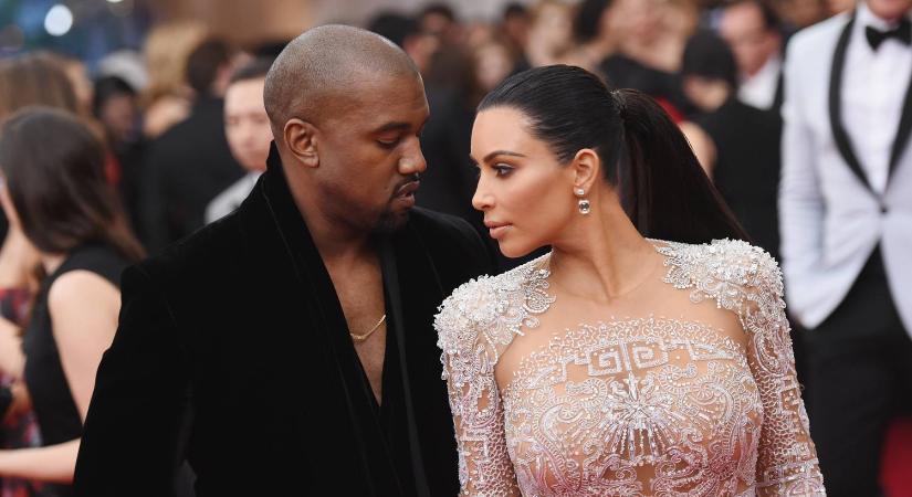 Kanye West megpróbált eladni pár ékszert, amiket még Kim Kardashiannek vett