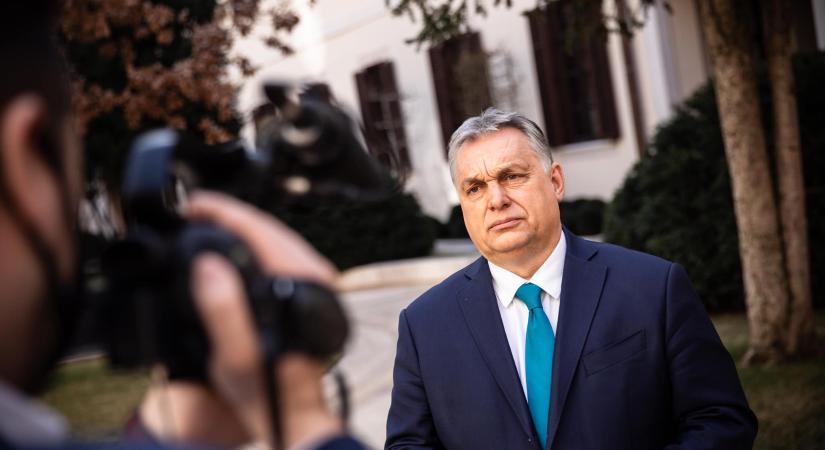 Orbán Viktor: Versenyt futunk az idővel. Mindenki oltassa be magát! (videó)
