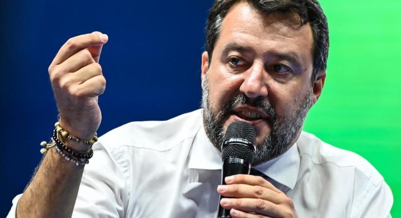 Matteo Salvininek elege lett a bezártságból
