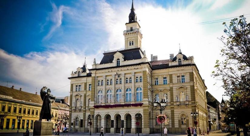Karlócai magyar szálloda: Zsákbamacska, míg nem látunk konkrétumokat