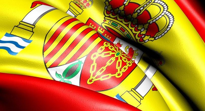 A spanyol kormány a tesztelésben és az oltási útlevelek kettősében látja a sikert