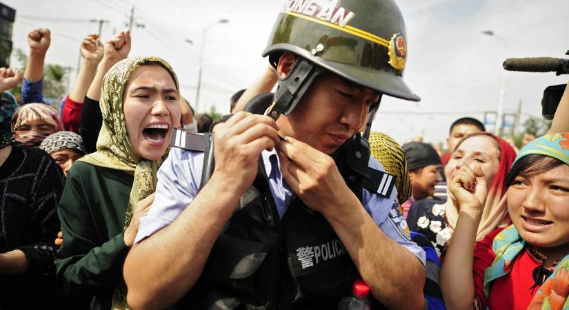 A holland parlament határozatban mondta ki, hogy Kínában ujgur népirtás zajlik