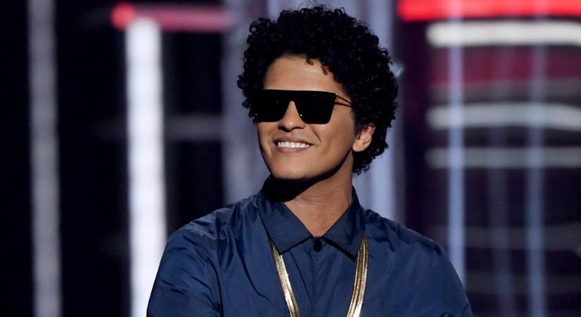 Bruno Mars 5 év után új albumot ad ki