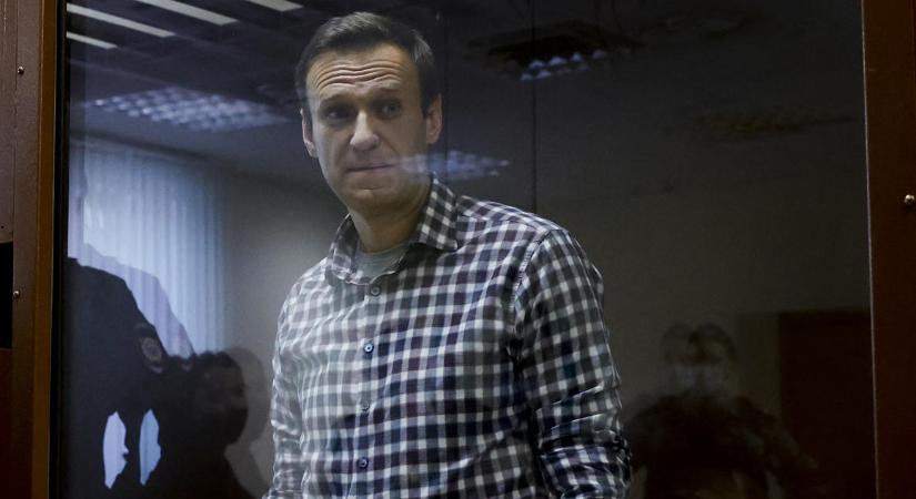 A moszkvai börtönből egy ismeretlen helyre szállították Navalnijt
