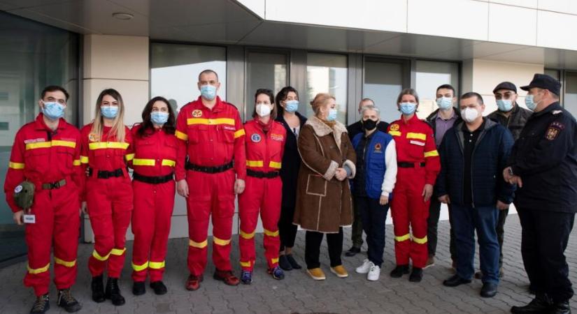 Megérkeztek a romániai egészségügyi dolgozók Szlovákiába. A pozsonyi szívkórházban fognak segíteni