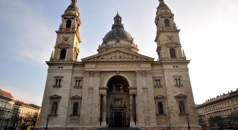 Azonnali hatállyal bezárták a Szent István-bazilikát: koronavírusosak lettek a káplánok