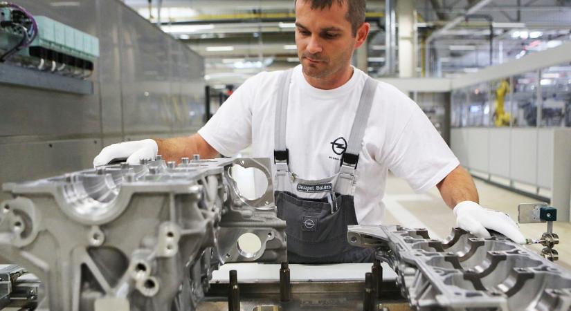 Új motor gyártását hozza a Stellantis Szentgotthárdra