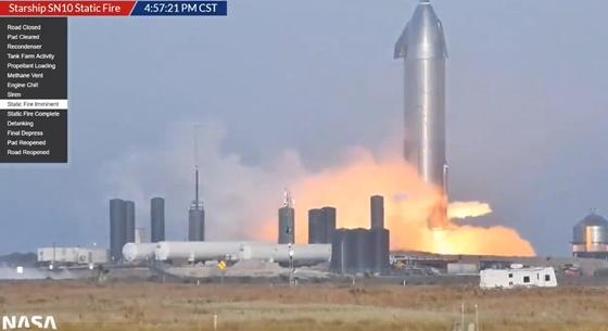 Videó: Sikerült a SpaceX tesztje, begyújtották a Starship űrhajó hajtóműveit