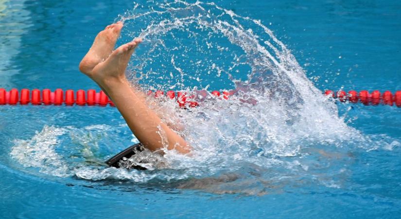 Megjelent a vírusmutáns Magyarországon, a magyar úszók közben Dél-Afrikában edzőtáboroznak