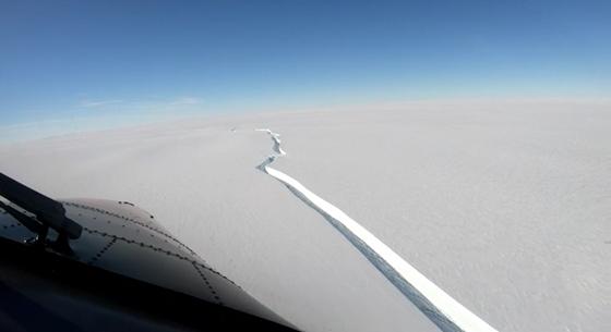 London méretű jéghegy szakadt le az Antarktiszról – videó
