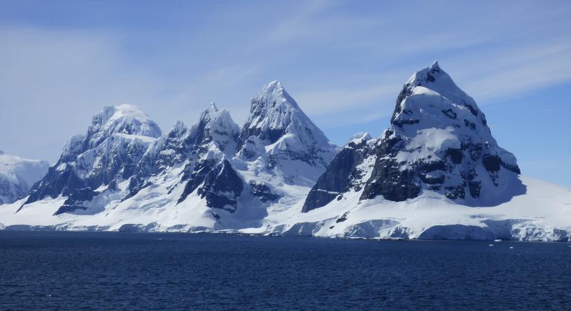 Akkora jéghegy szakadt le az Antarktiszról, mint London területe