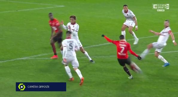 Óriási gólt lőttek a francia bajnokságban, de most nem a PSG varázsolt – VIDEÓ