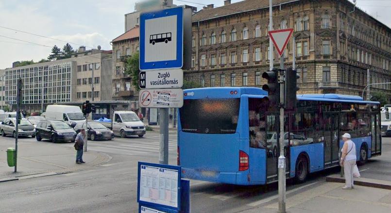 Megkéseltek egy 23 éves férfit éjszaka egy budapesti buszmegállóban