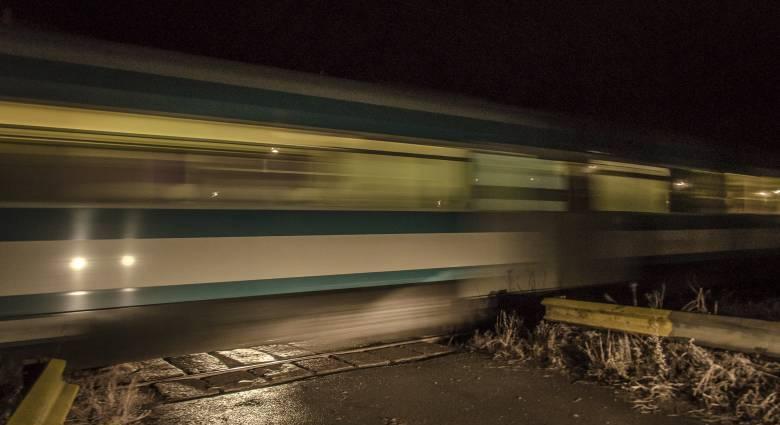 Halálra gázolt a vonat egy 19 éves fiatalt a csíkszeredai vasútállomáson