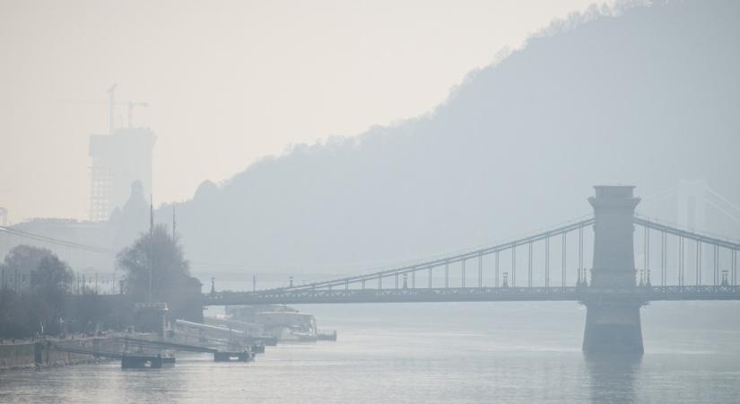 Légszennyezettség: Az egészségügyi határérték 272 százalék mérték Budapest belvárosában