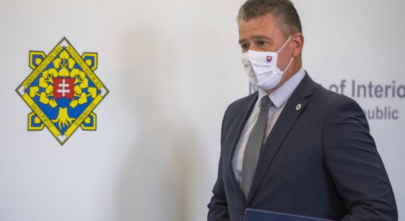 A szlovák belügyminisztérium 200 millió eurót szán a korrupció elleni harcra és a rendőrségre
