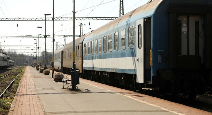 Több év után újraindult a vonatközlekedés Vásárhely és Szeged között