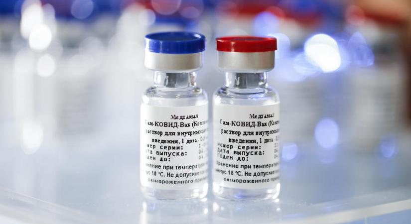 A gyártó szerint a dél-afrikai mutánstól is véd az orosz vakcina