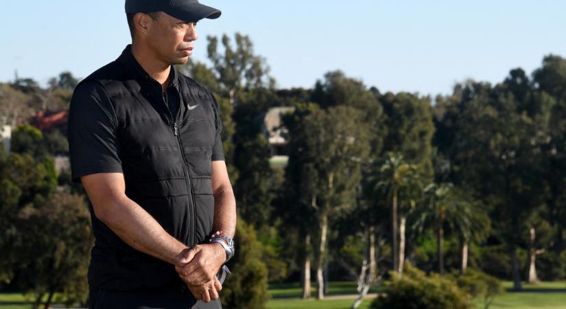 Tiger Woodsot másik kórházba szállították