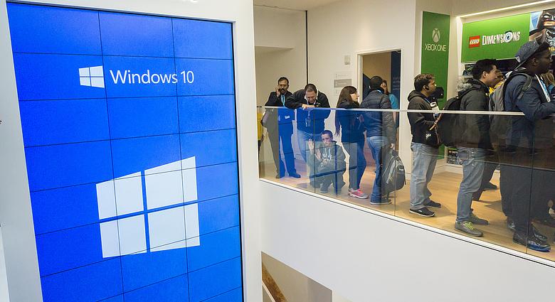 Megszüntet egy bosszantó jelenséget a Microsoft a Windowsban