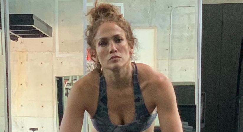 Eszméletlenül szexi Jennifer Lopez ezen a képen, büntet a teste
