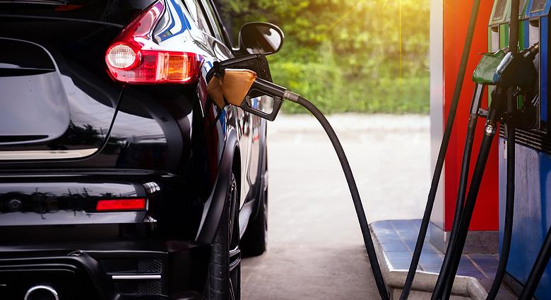 Nincs megállás a benzinkutakon: tovább drágulnak az üzemanyagok