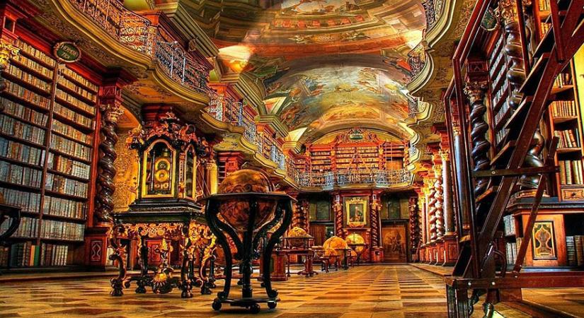 Itt mi is szívesen megölelénk egy könyvtárost! Prágában van a világ legszebb könyvtára!