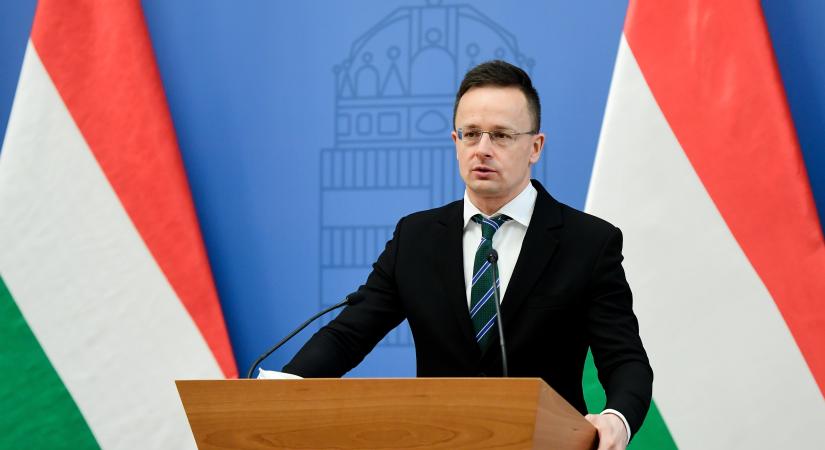 Nem vitatható el a magyar szakemberektől a döntés joga az oltóanyagok használatáról