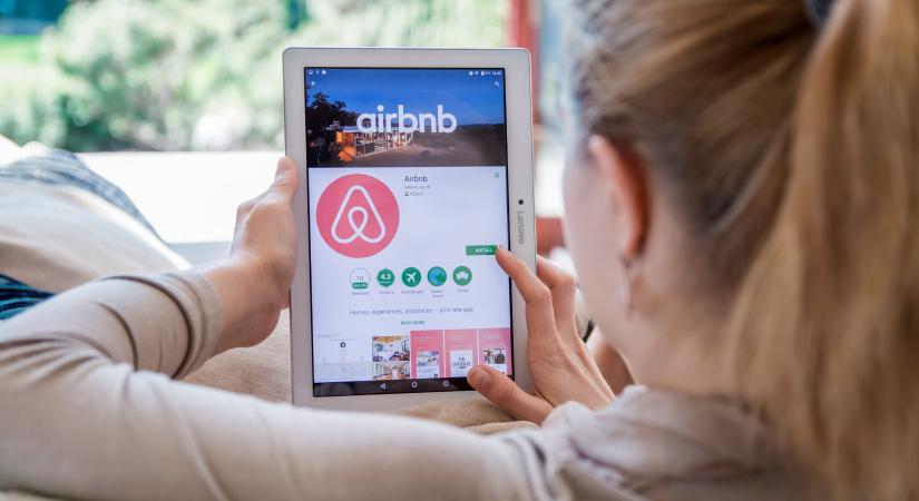 Szigorításmentes jövőben reménykednek az Airbnb szálláskiadók