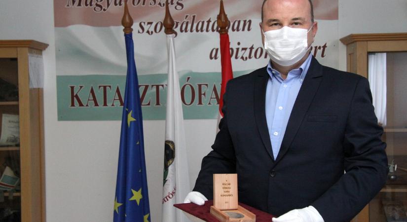 Bozai István elismerést kapott a polgári védelem nemzetközi világnapján