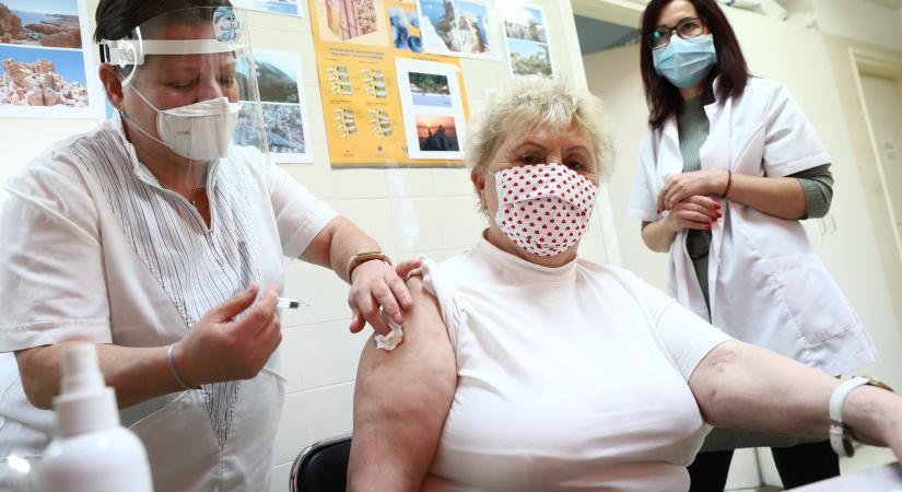Szívesen fogadták a kínai vakcinát a gyulaiak