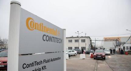 A makói Continental gyár dolgozói sztrájkba kezdenek