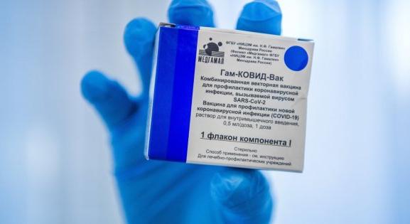 Kétmillió adag orosz vakcinát vásárolt Szlovákia, az első szállítmány már meg is érkezett