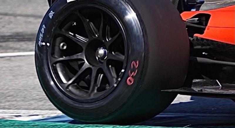 Tízből kilenc F1-es csapat teszteli a Pirelli 2022-es kerekeit