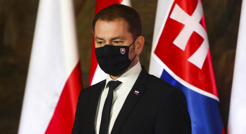 Szlovákia szigorít: jön a lezárás és a kötelező FFP2 maszk