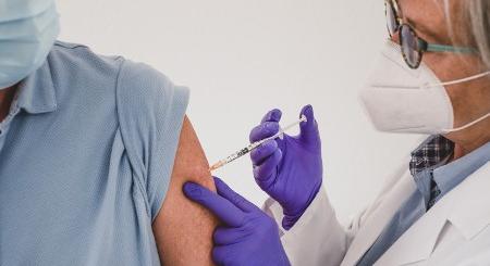 Mit tud a Janssen vakcinája a többihez képest?