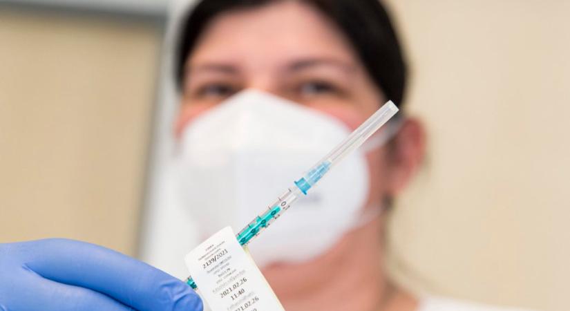 A PDSZ vakcinafelmérése cáfolja a kormányt