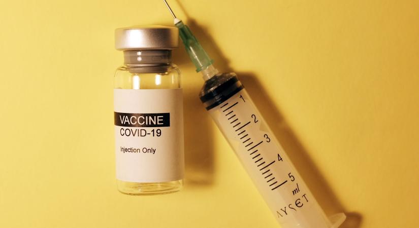 Ez az öt legveszélyesebb tévhit a koronavírus-vakcinákkal kapcsolatban