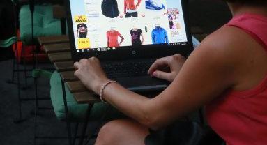 Virtuális butikokban csábítanak vásárlásra a webpiac márkái