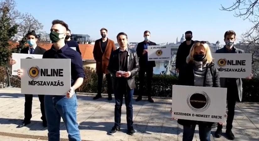 Vona Gábor online népszavazást indít a külföldiek levélszavazásáért