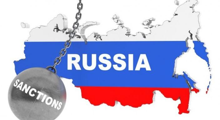 Az EU négy orosz tisztviselőt vesz fel a Navalnij-üggyel összefüggésben bevezetett szankciós listára