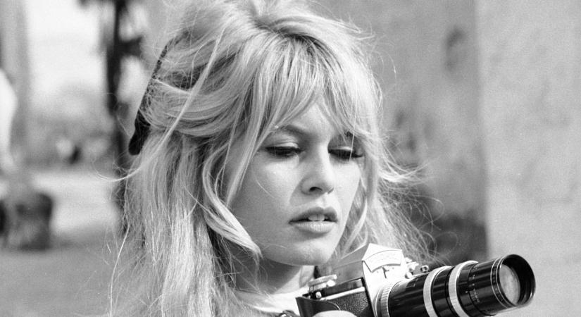 3 őrjítően szexi, dús hatású frizura Brigitte Bardot-tól: a színésznő tudta, hogyan legyen bájosan kócos
