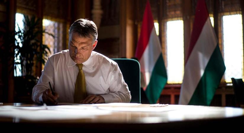 Orbán Viktor: a fideszes EP-képviselők kilépnek az Európai Néppártból