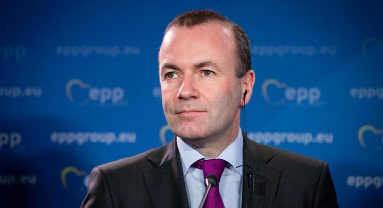 Weber: A Fidesz eltávolodott a néppárt kereszténydemokrata értékeitől