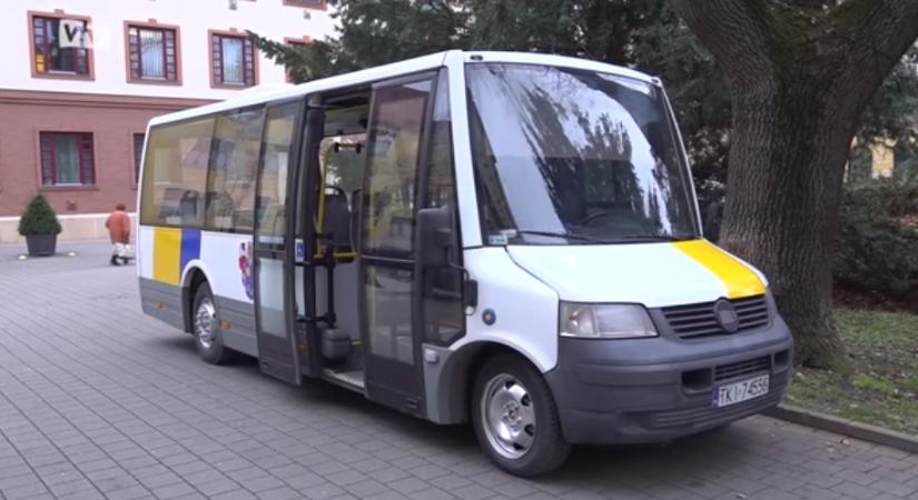 Bréking: azonnali hatállyal felfüggesztette a hatóság a Joványbusz működését!