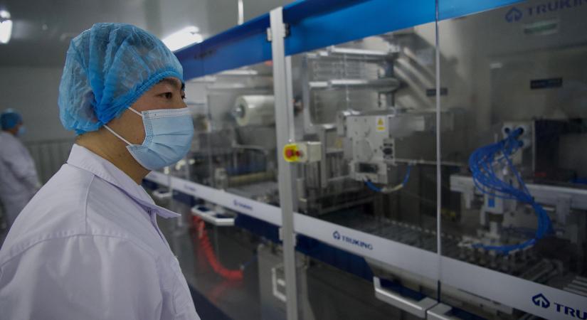 Kétszázezer dózis kínai vakcina érkezett ajándékként Guineába