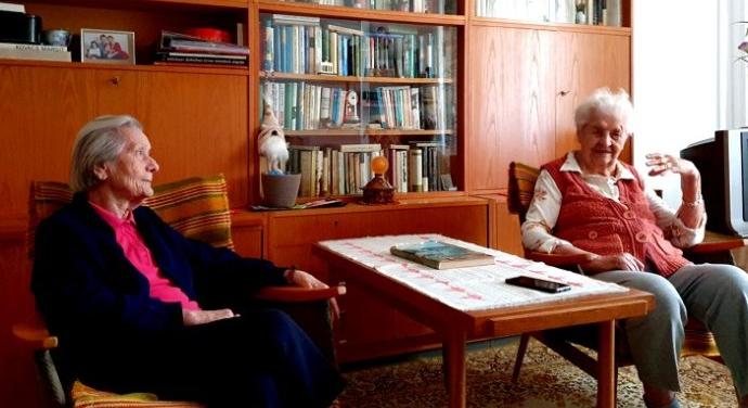 Nem érünk rá meghalni - vallják a székesfehérvári 103 és 95 éves Ilonák