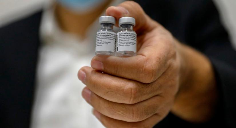 Százezer Pfizer vakcinát kap az EU többi tagállamától Csehország, Szlovákia és Ausztria