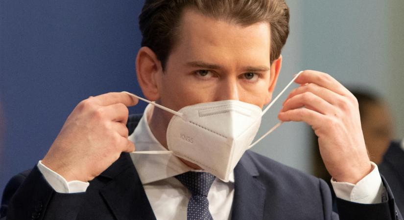 Hamisított maszkokkal látták el az osztrák parlamentet
