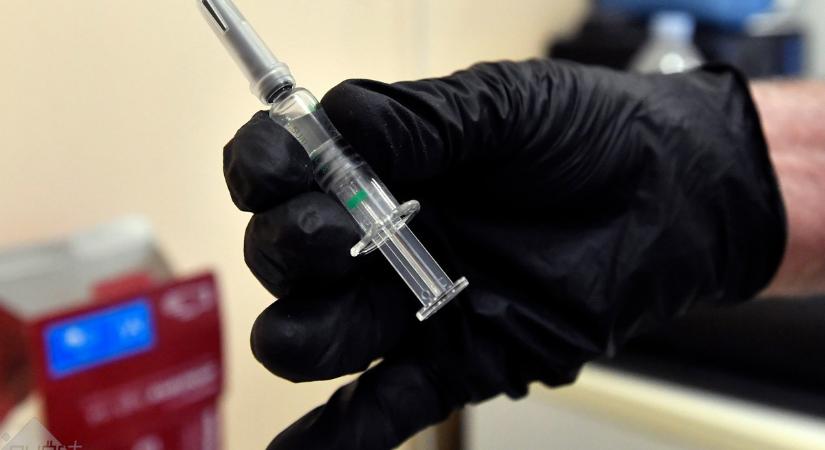 Csehország is rendelt kínai vakcinát